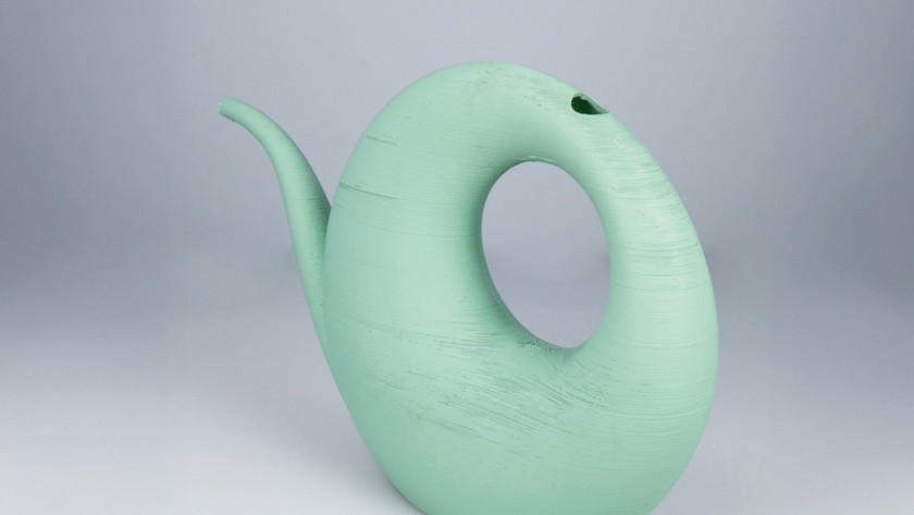 Oggetto di design alla mostra OLTREPLASTICA, all'ADI Design Museum a Milano 