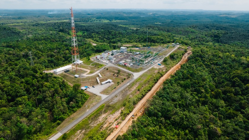 Impianto di gas indonesiano visto dall'alto