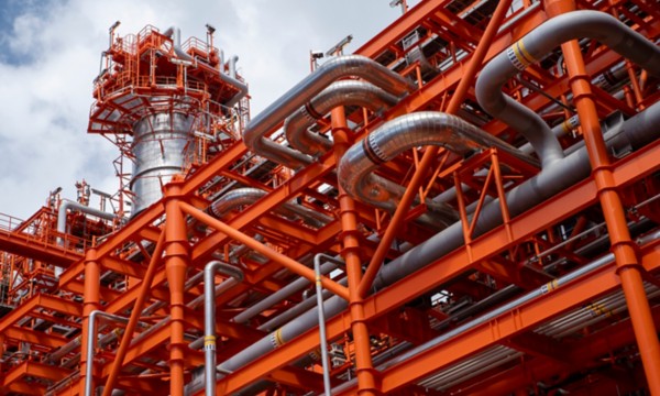 Dettaglio della nave Coral South di giorno