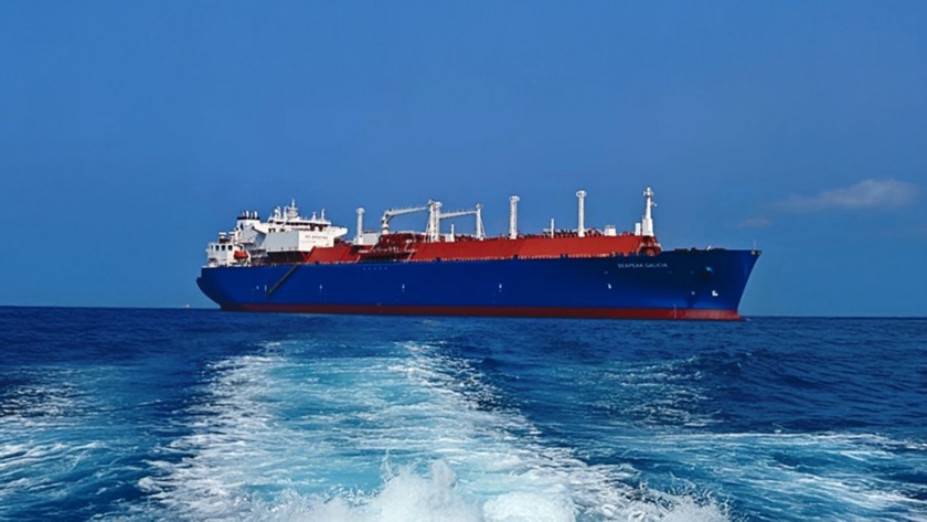 Offshore LNG carrier