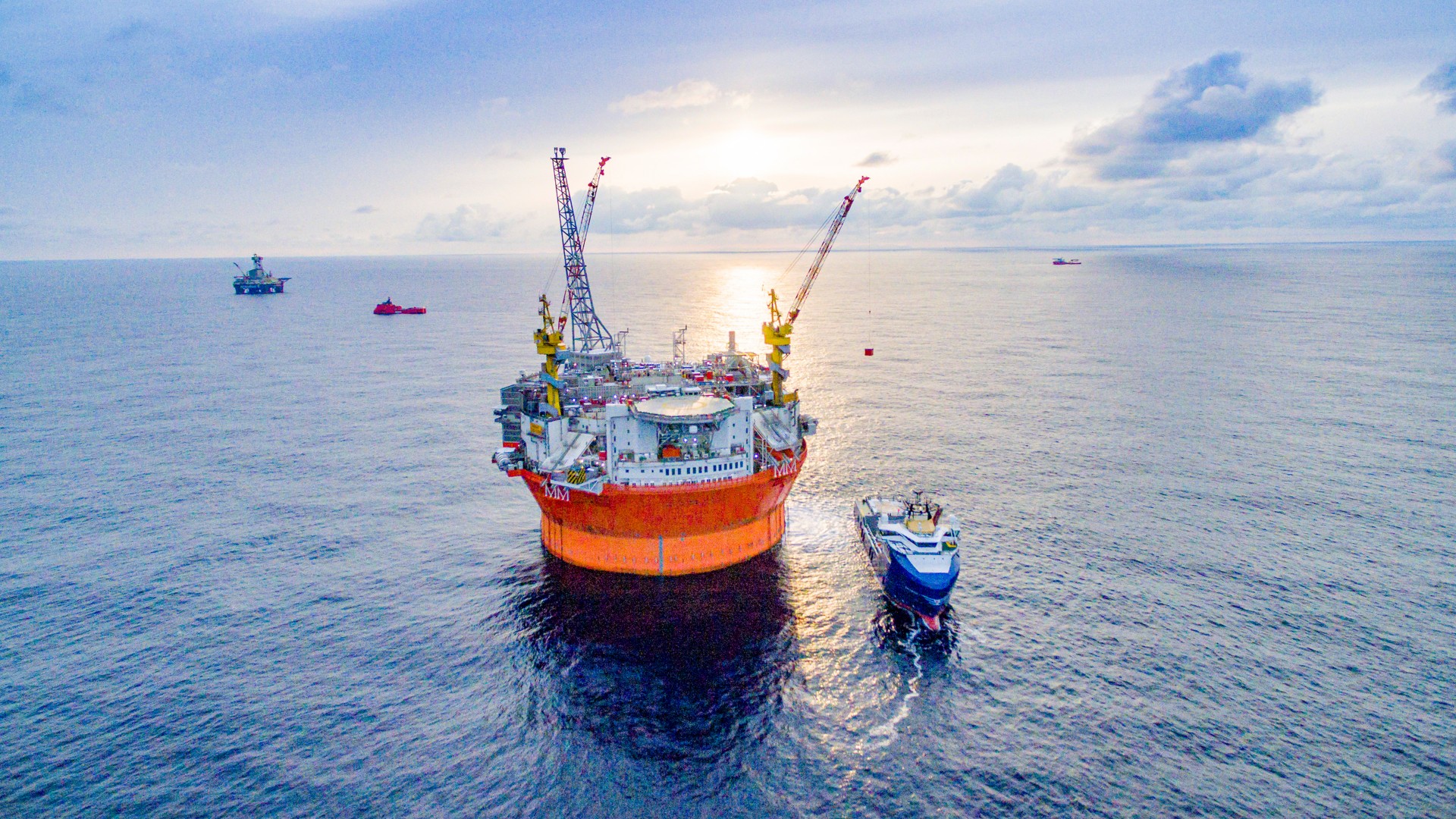 Vista dall’alto dell’impianto di gas nel mare della Norvegia