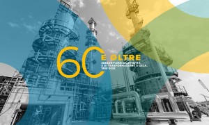 Grafica evento Gela 60 anni, impianti industriali in bianco e nero con sovrapposizione di forme colorate e testo: 60 anni di attività e trasformazione, 1965-2025.