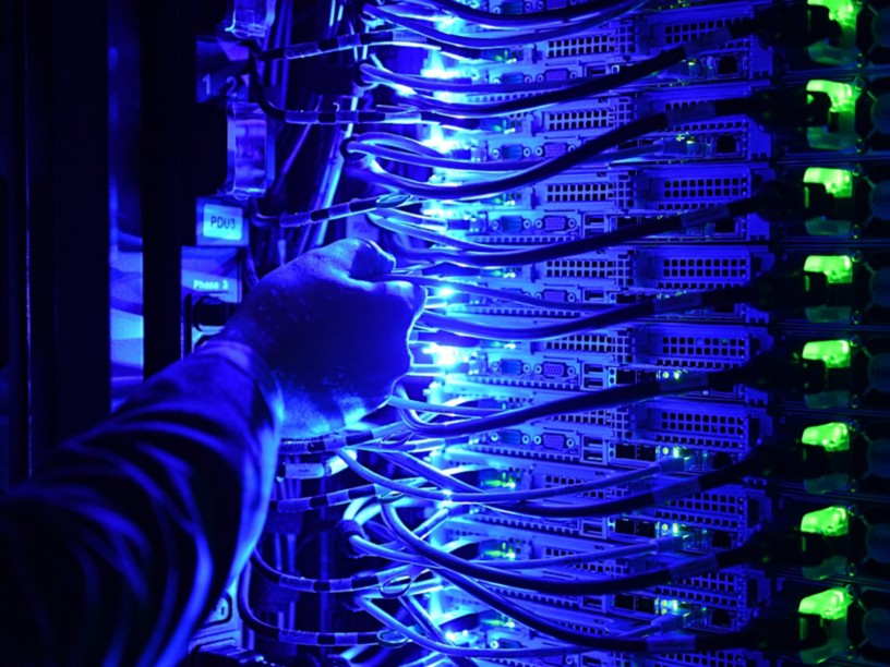 Mano sull’Impianto del supercomputer