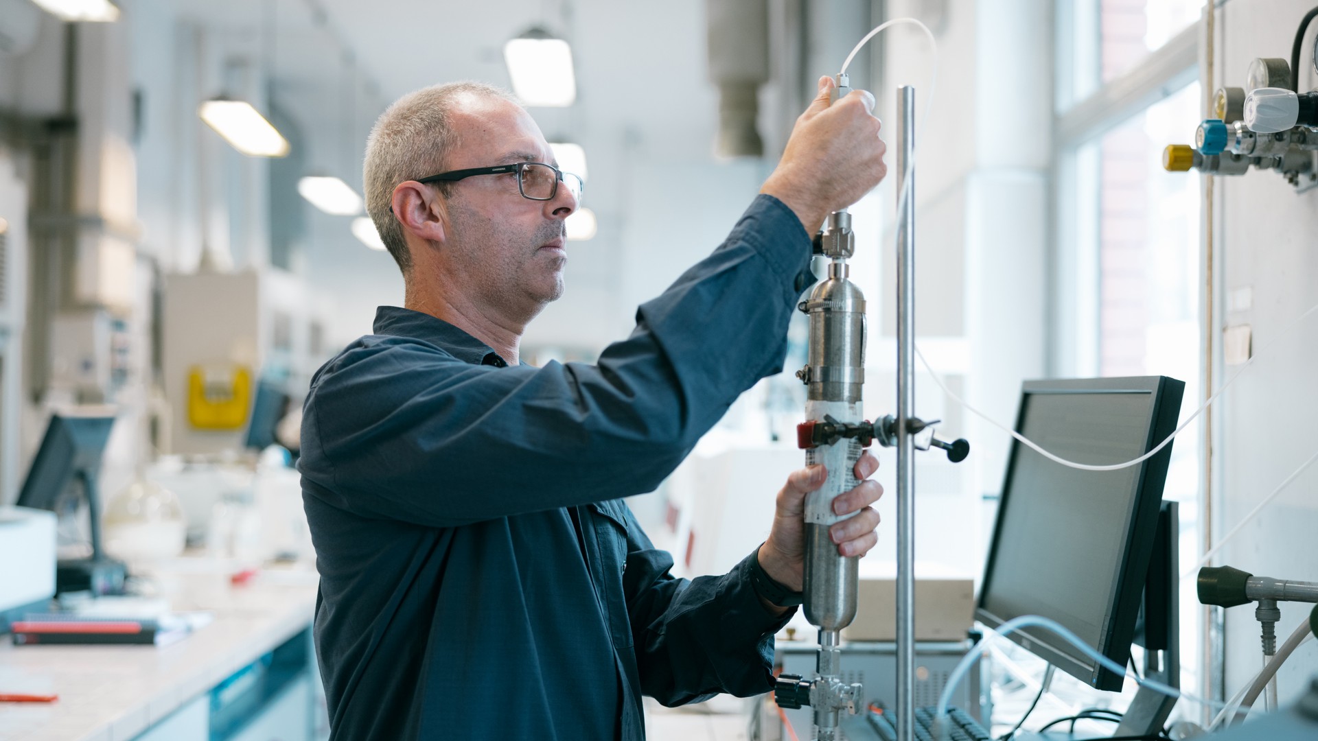 Chemist in the Livorno laboratory