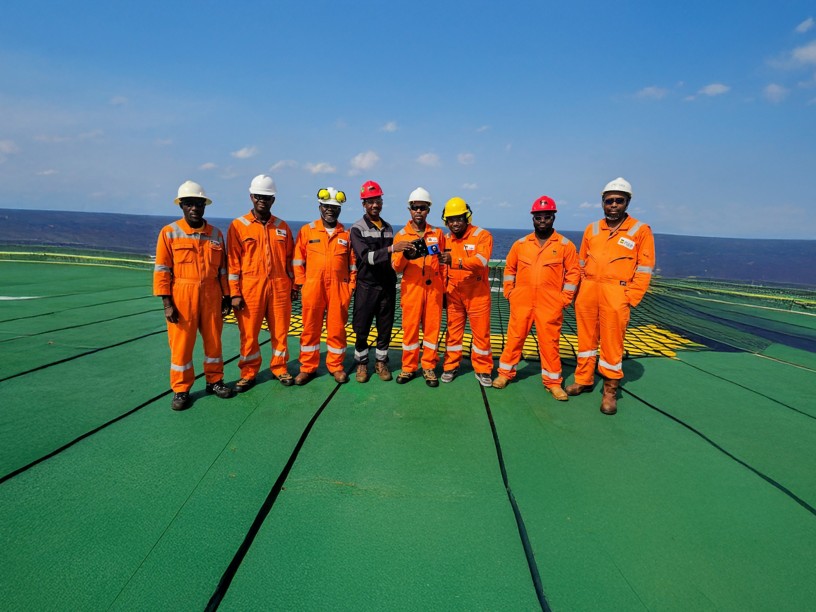 Working group on a vessel used for offshore oil production