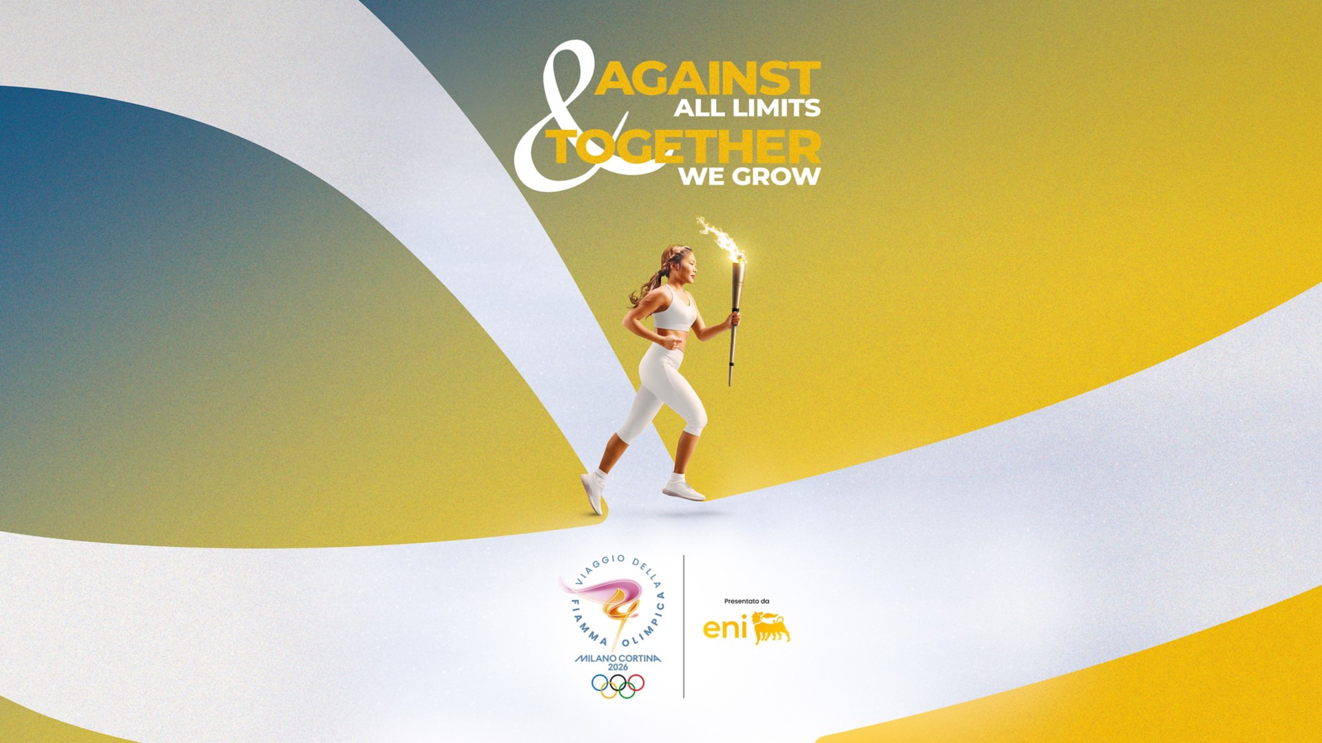Tedoforo porta la fiaccola olimpica su fascia bianca