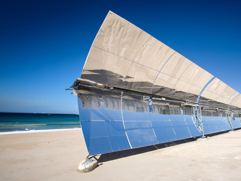 Curved panel that captures solar energy