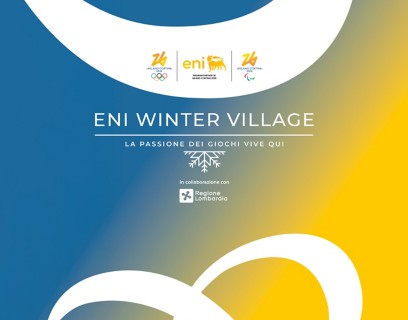Grafica promozionale “ENI Winter Village” con sfondo sfumato blu e giallo, forme curve bianche ispirate agli anelli olimpici, loghi Milano Cortina 2026, ENI (partner premium) e indicazione di collaborazione con Regione Lombardia.