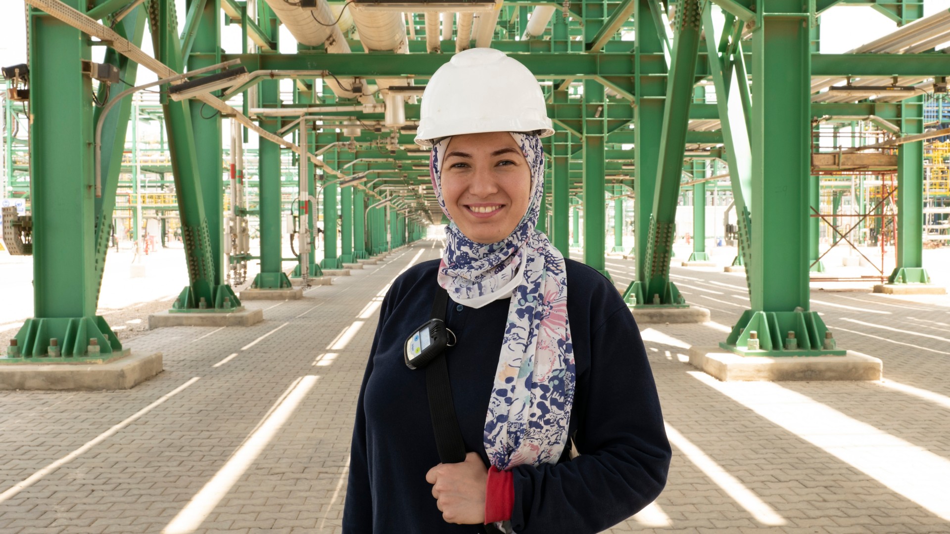 Egyptian woman inside Zohr plant