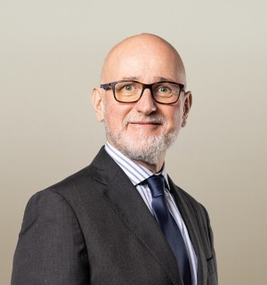 Luca Franceschini Director Compliance Integrata e Segretario del Consiglio di Amministrazione di Eni