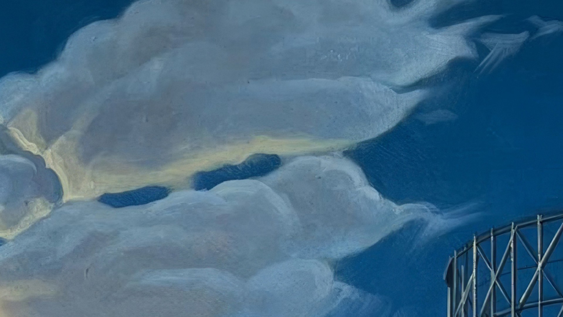 Disegno di un cielo con nuvole 