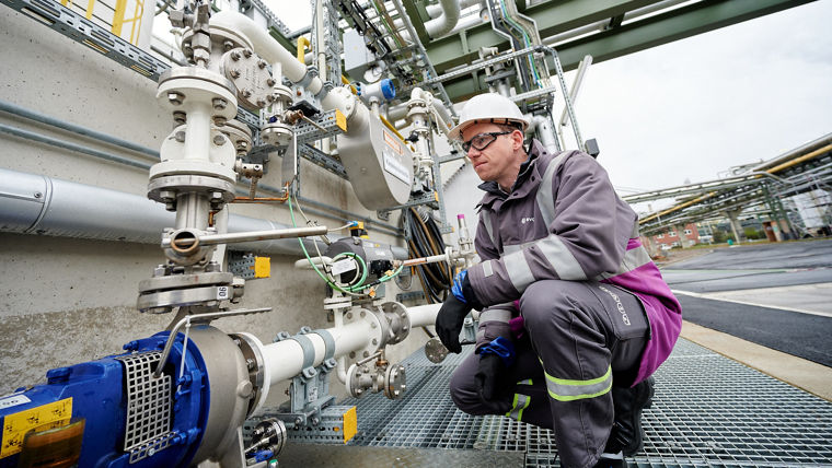 Evonik Active Oxygens’ products have a positive environmental impact.