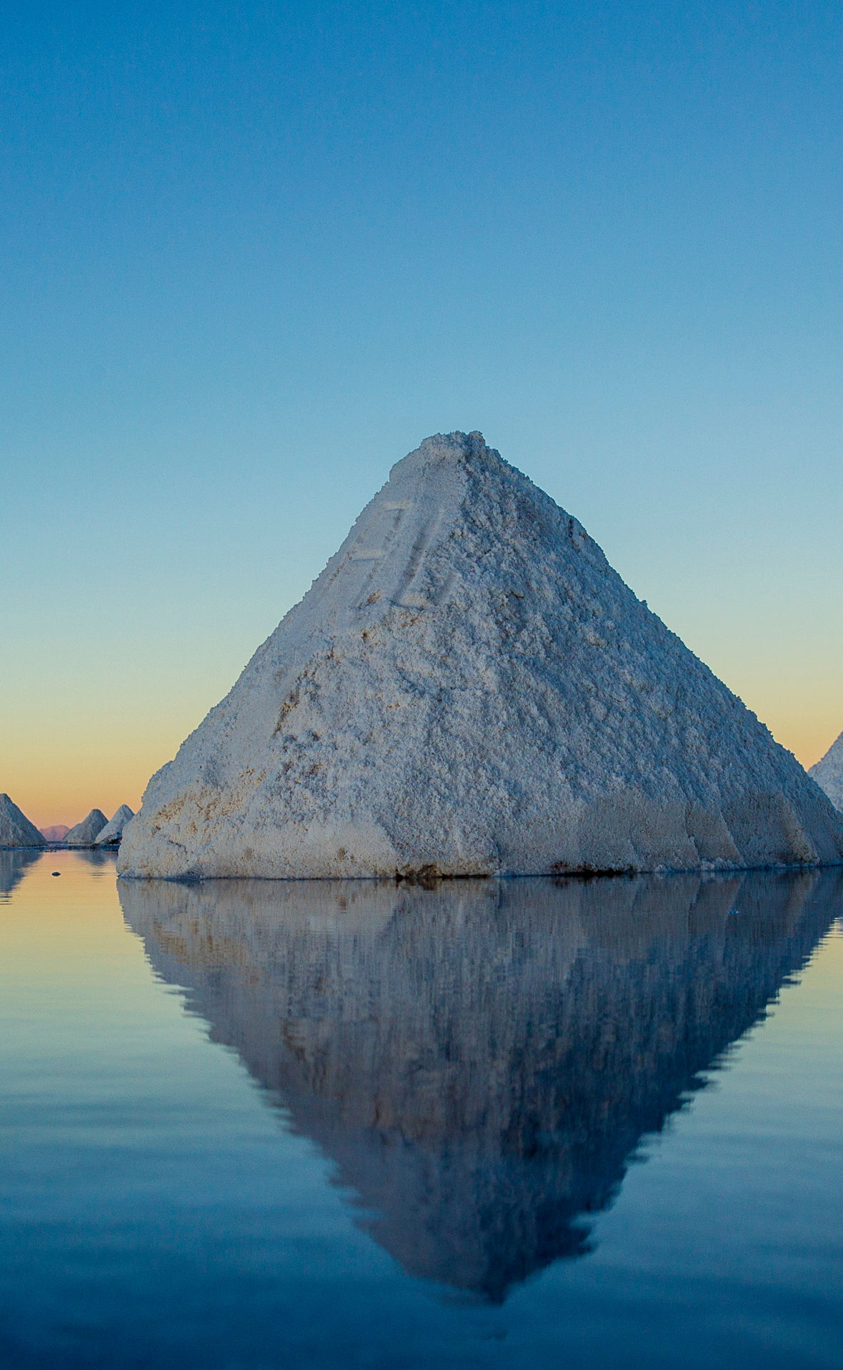 Salzberge auf dem Salar de Uyuni