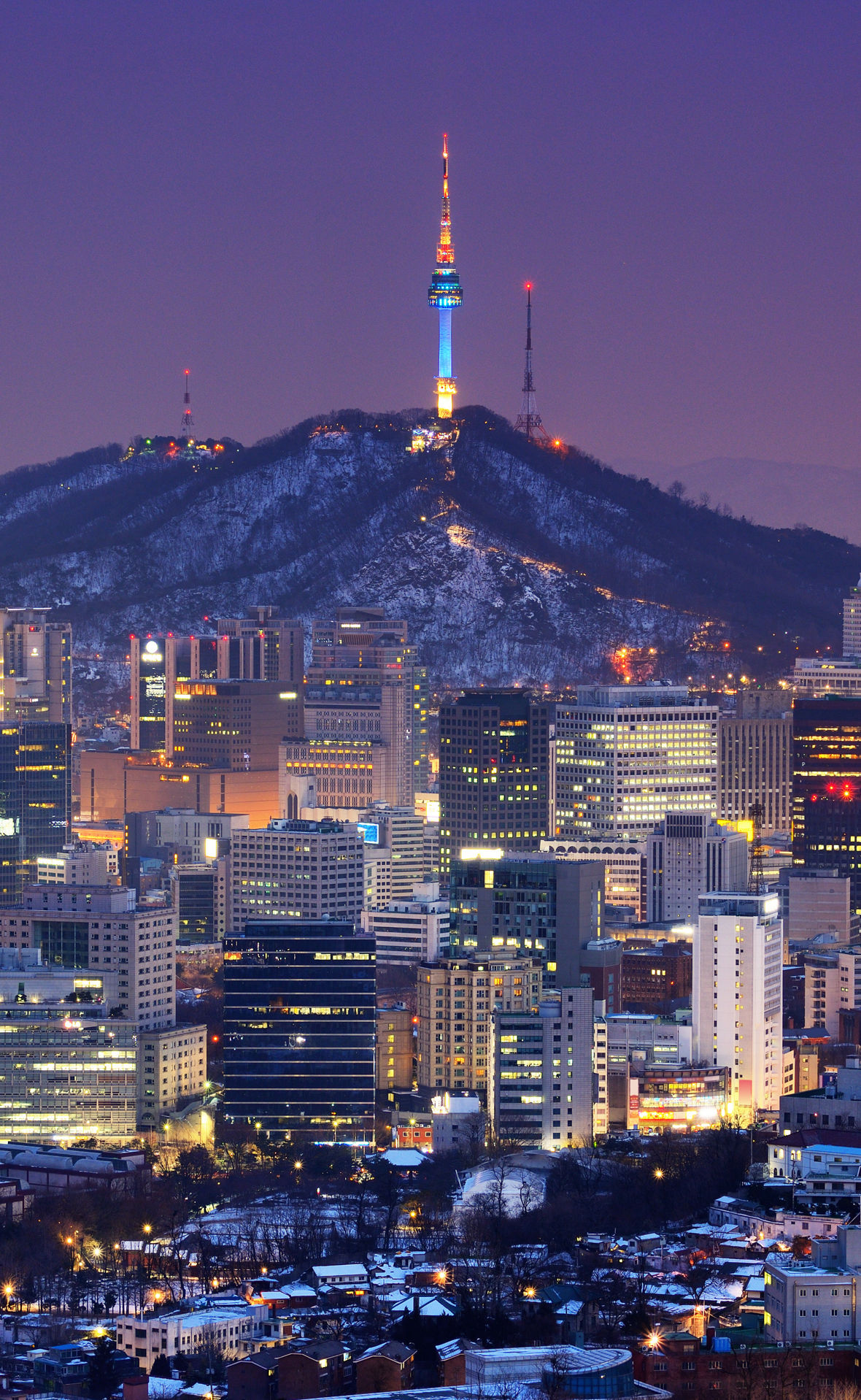 Skyline von Seoulmit dem Seoul Tower.