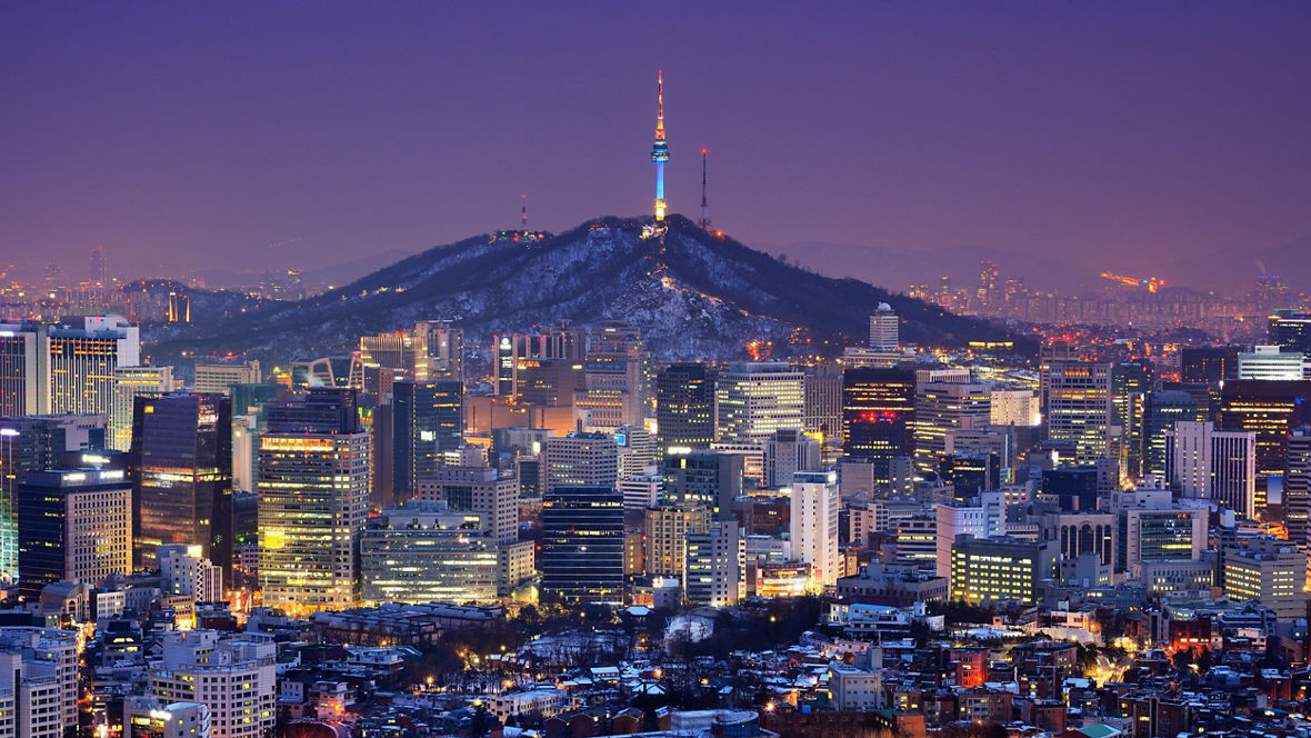 Skyline von Seoulmit dem Seoul Tower.