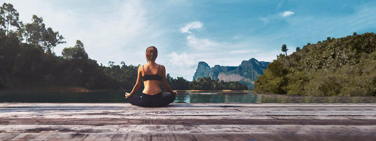 Woman Yoga - relax in nature; Shutterstock ID 1506752558; Job-/Projektnummer: -