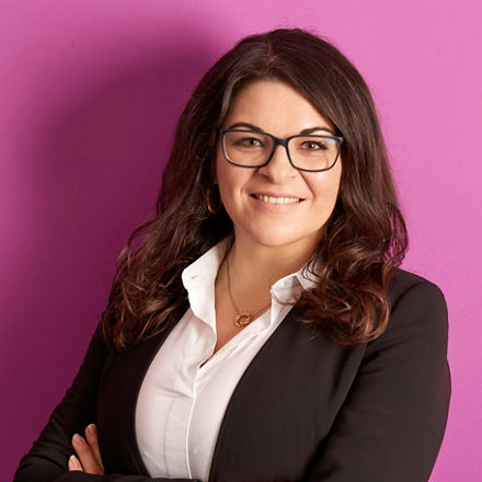 Dr. Claudia Meister