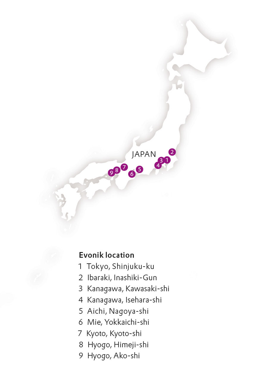 A map of Japan with marks for the Evonik sites.