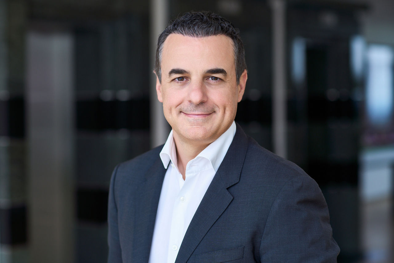 Portrait photo of Elias Lacerda