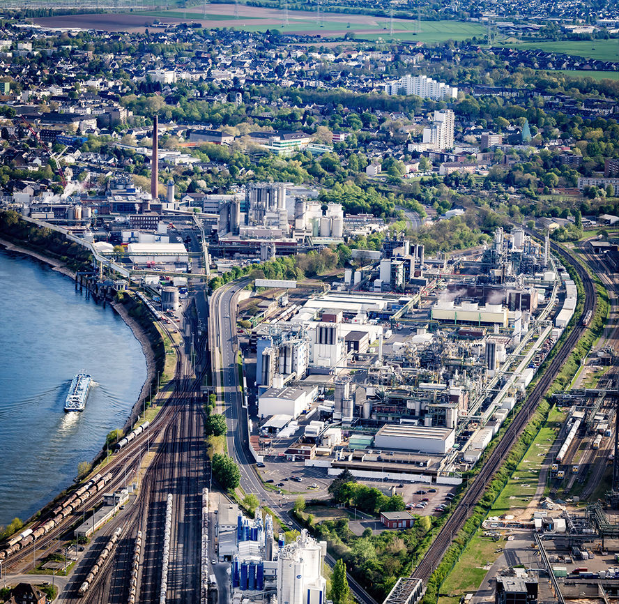 Luftbild Standort Wesseling April 2025, Areal view of the Wesseling site in April 2025