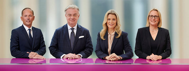 Executive Board of Evonik Industries AG: CHRO Thomas Wessel, CEO Christian Kullmann, COO Custom Solutions Lauren Kjeldsen, COO Advanced Technologies Dr. Claudine Mollenkopf (from left to right)