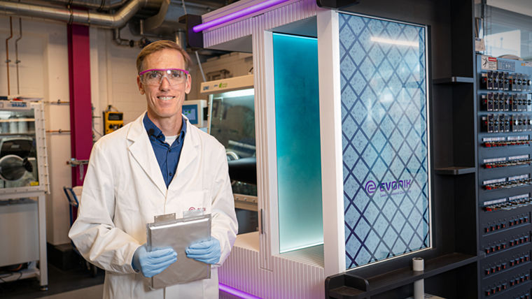 Patrick Stenner im Labor.