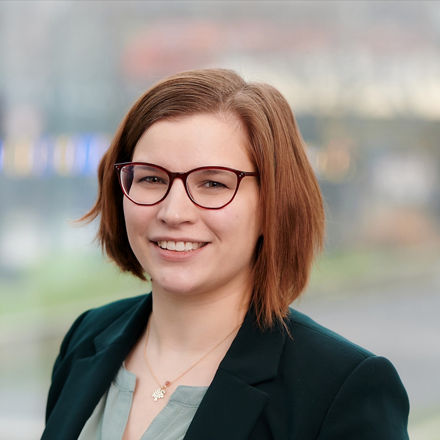 Katrin Bach
