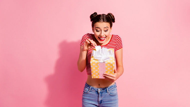 Keyvisual Cleansing and conditioning formulations