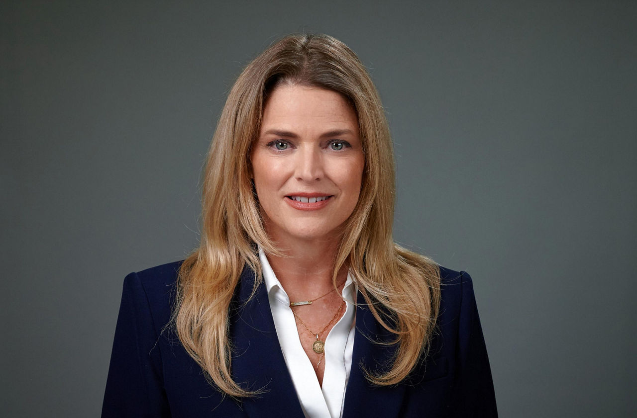 Lauren Kjeldsen
Member of the Management Board of the Custom Solutions segment. She is also responsible for innovation and the Americas region.
-----
Lauren Kjeldsen
Vorstand des Segments Custom Solutions. Zusätzlich verantwortet sie die Innovation und die Region Americas.