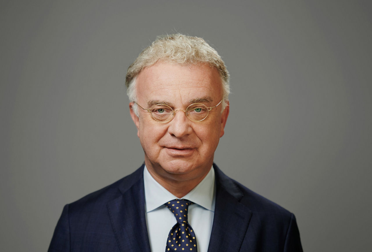 Christian Kullmann
Vorstandsvorsitzender der Evonik Industries AG
CEO