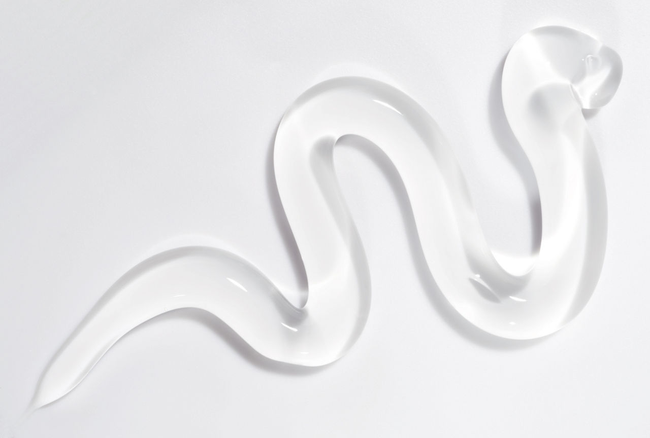 'Gel isolated on white Gel auf weißem Hintergrund  '