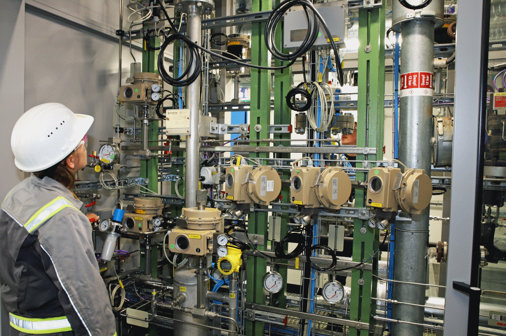 HPPG pilot plant-Startup of Dow and Evonik