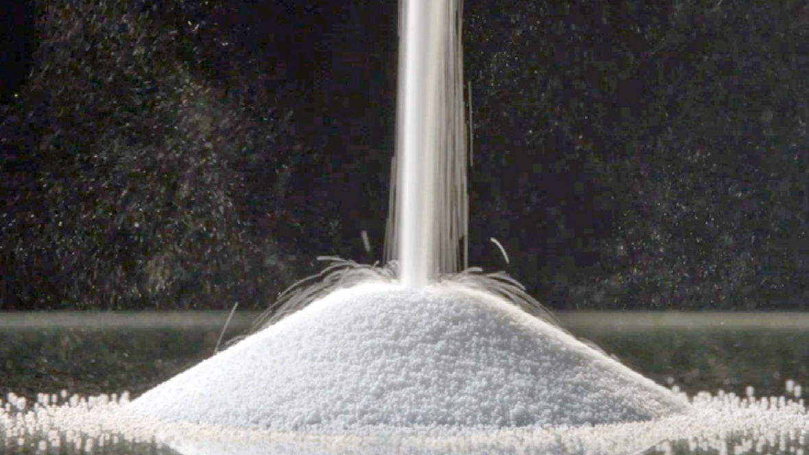 They are produced by Evonik differ in terms of their physicochemical features, such as particle size, density or surface treatment.