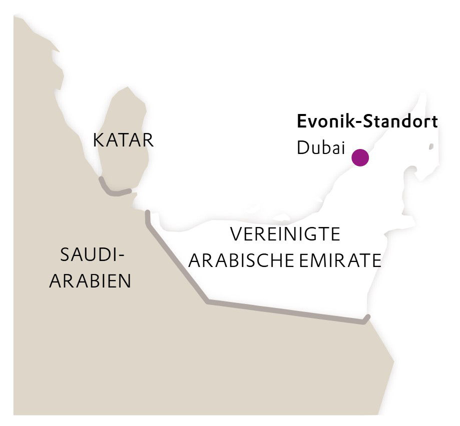 Eine karte der VAE  mit dem in Dubai eingezeichneten Standort von Evonik