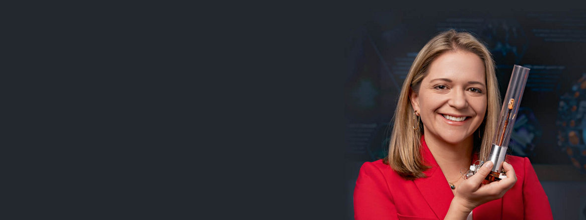 Dr. Andrea „Annie“ Kritcher ist Kerntechnikerin und Physikerin an der National Ignition Faculty des Lawrence Livermore National Laboratory in Kalifornien. Für das Experiment im Dezember 2022 hat sie die Kapsel mit dem Brennstoff aus Deuterium und Tritium entworfen.