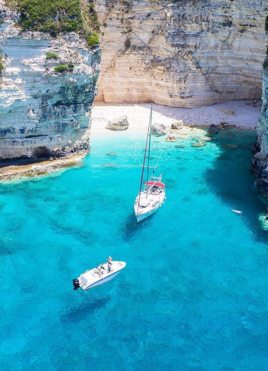 Day trip to Paxos by boat