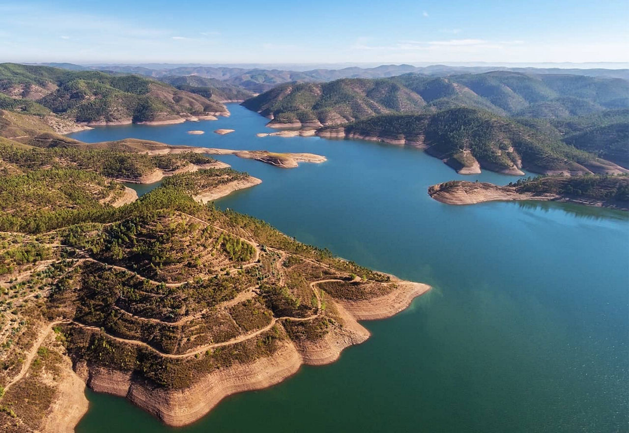 hügelige Landschaft der Algarve