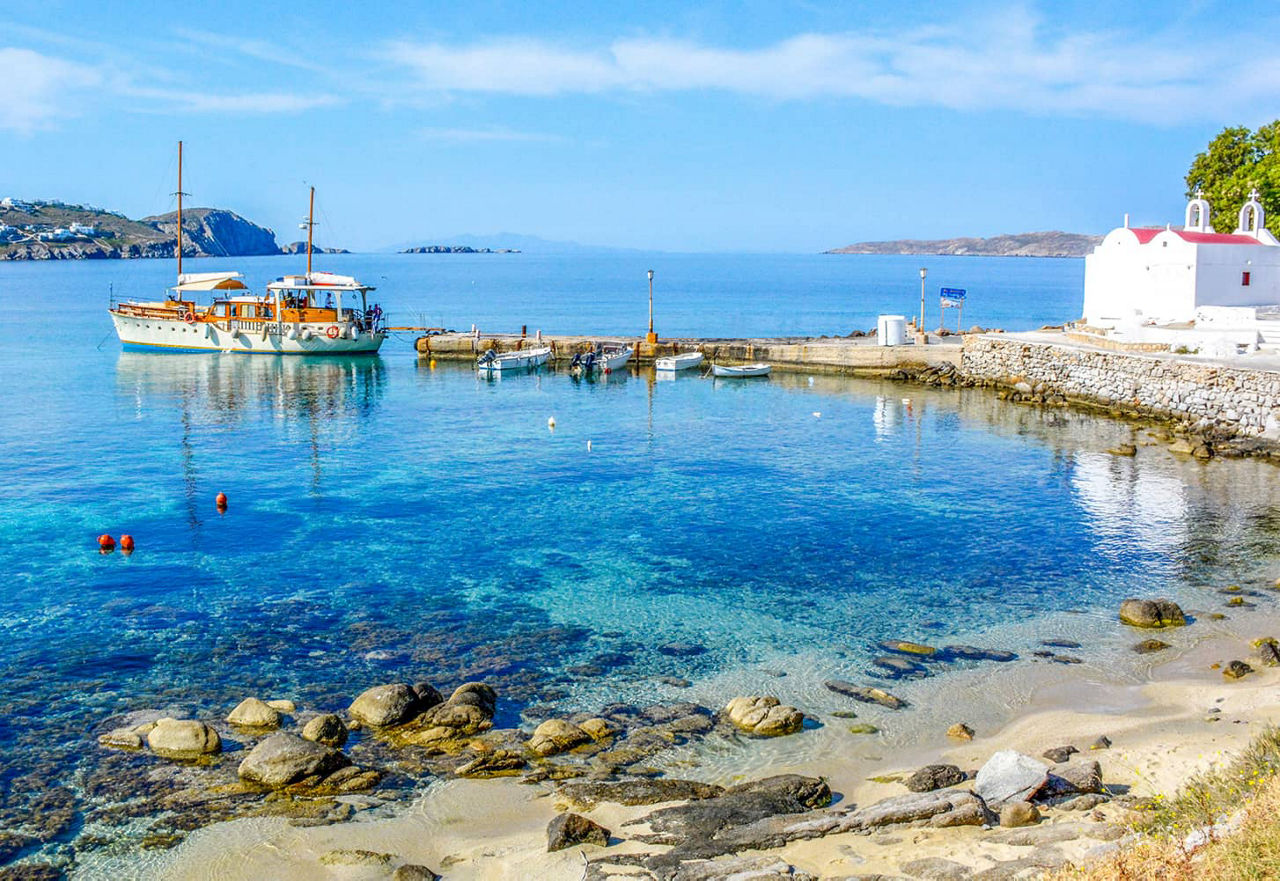 Ferry from Mykonos to island of Delos