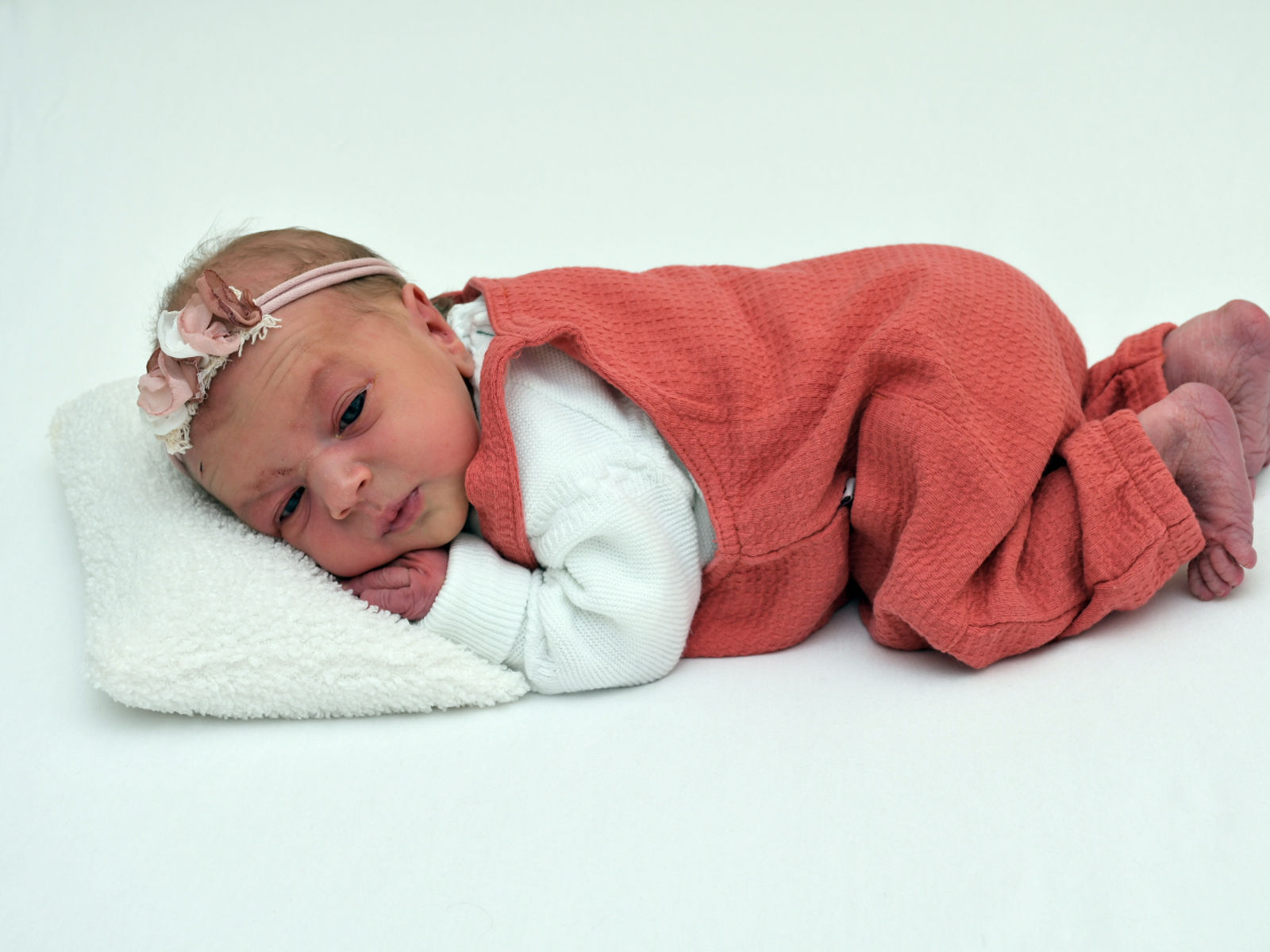 Happy Hundert – Erstes Jubiläumsbaby 2025 im Helios Klinikum Pirna ist ein Mädchen!