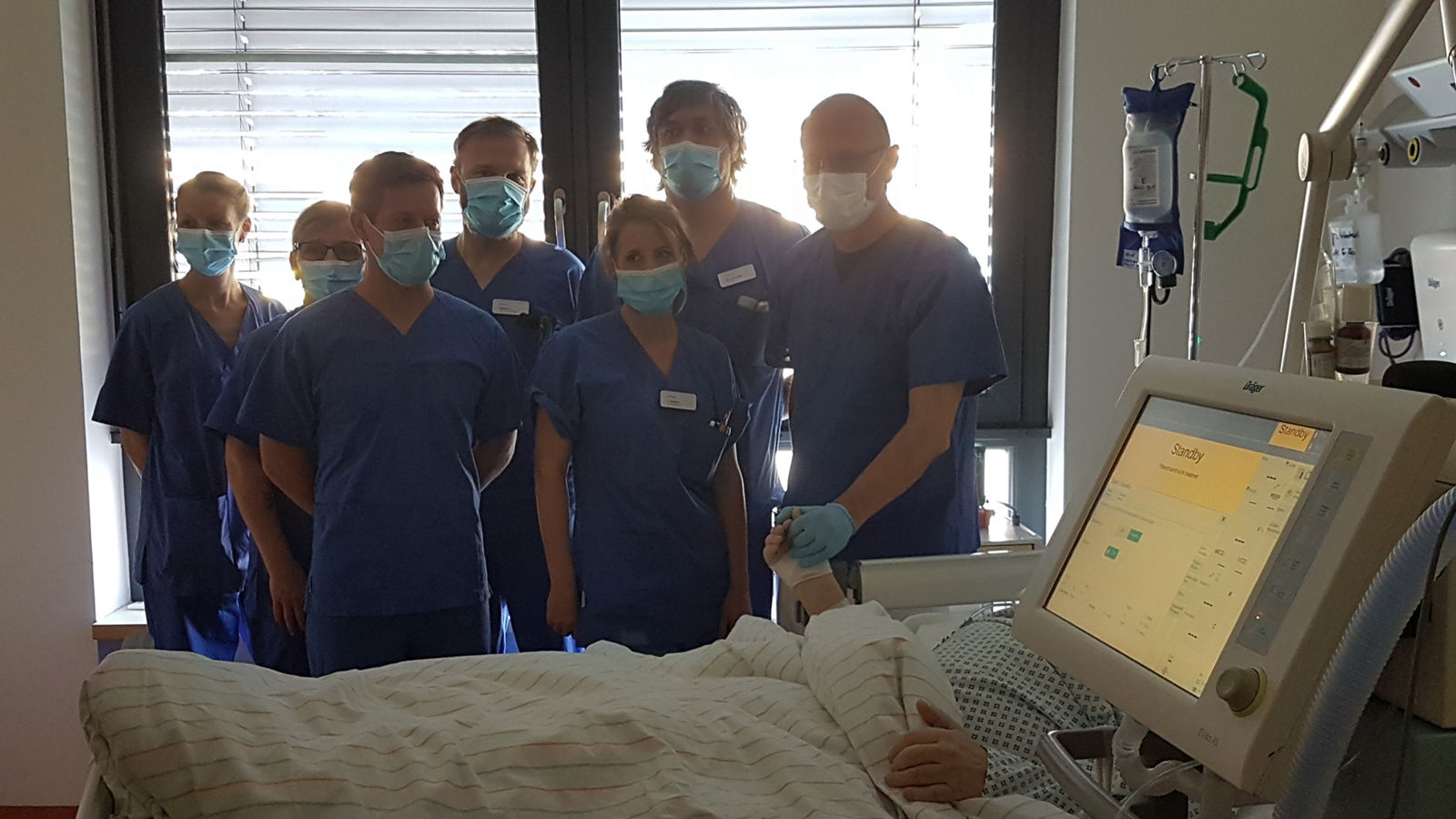 Erster intensivpflichtiger Patient in Reha entlassen