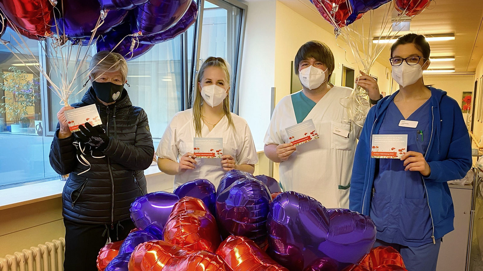 Herzensanliegen: Hunderte Valentinstagsballons für die Patient:innen