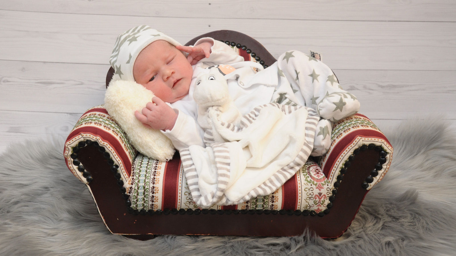 Baby-Glück: Thea ist am Schnapszahl-Tag geboren