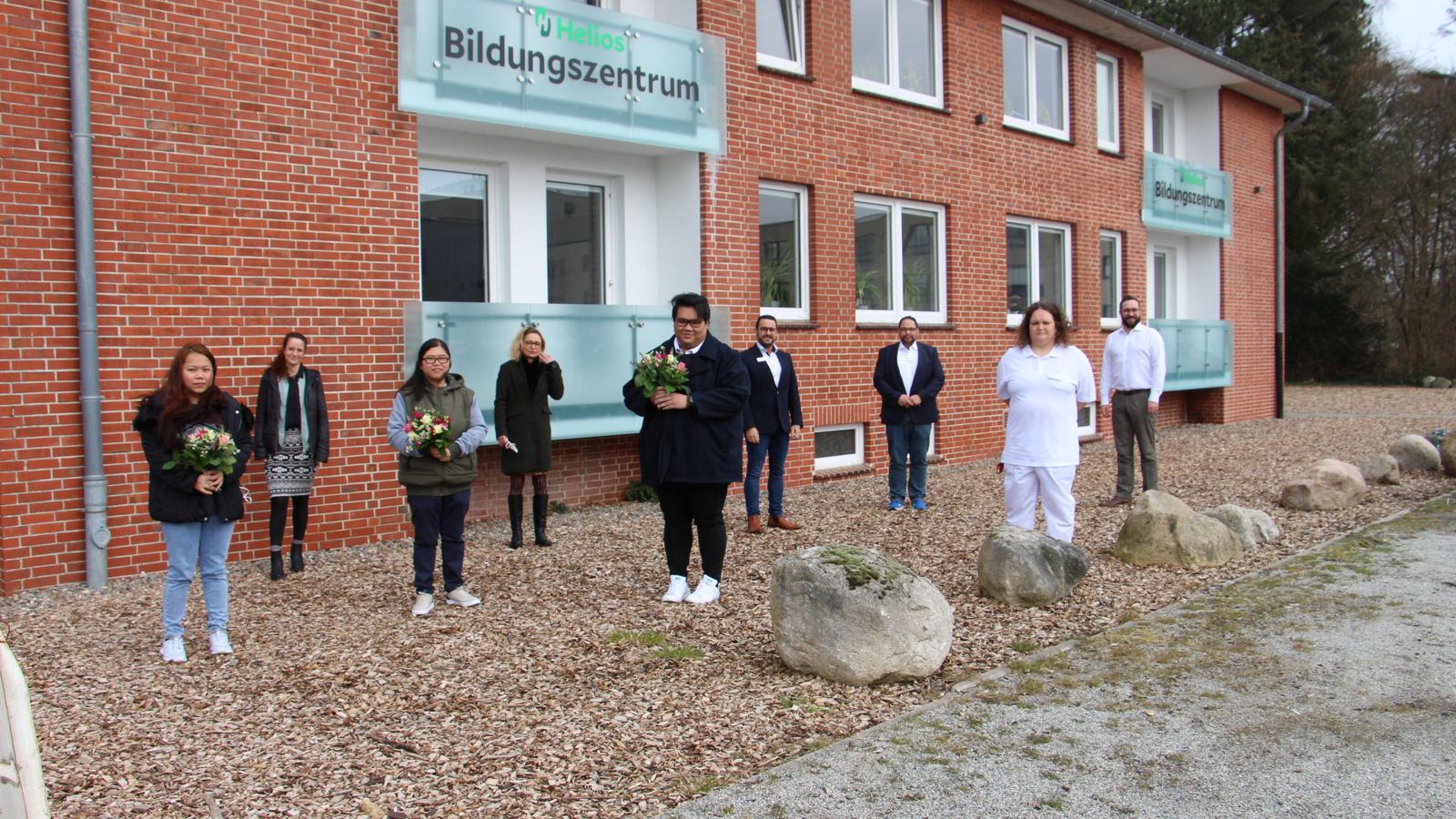 Verstärkung im Team: Bestandene Kenntnisprüfung der internationalen Pflegekräfte