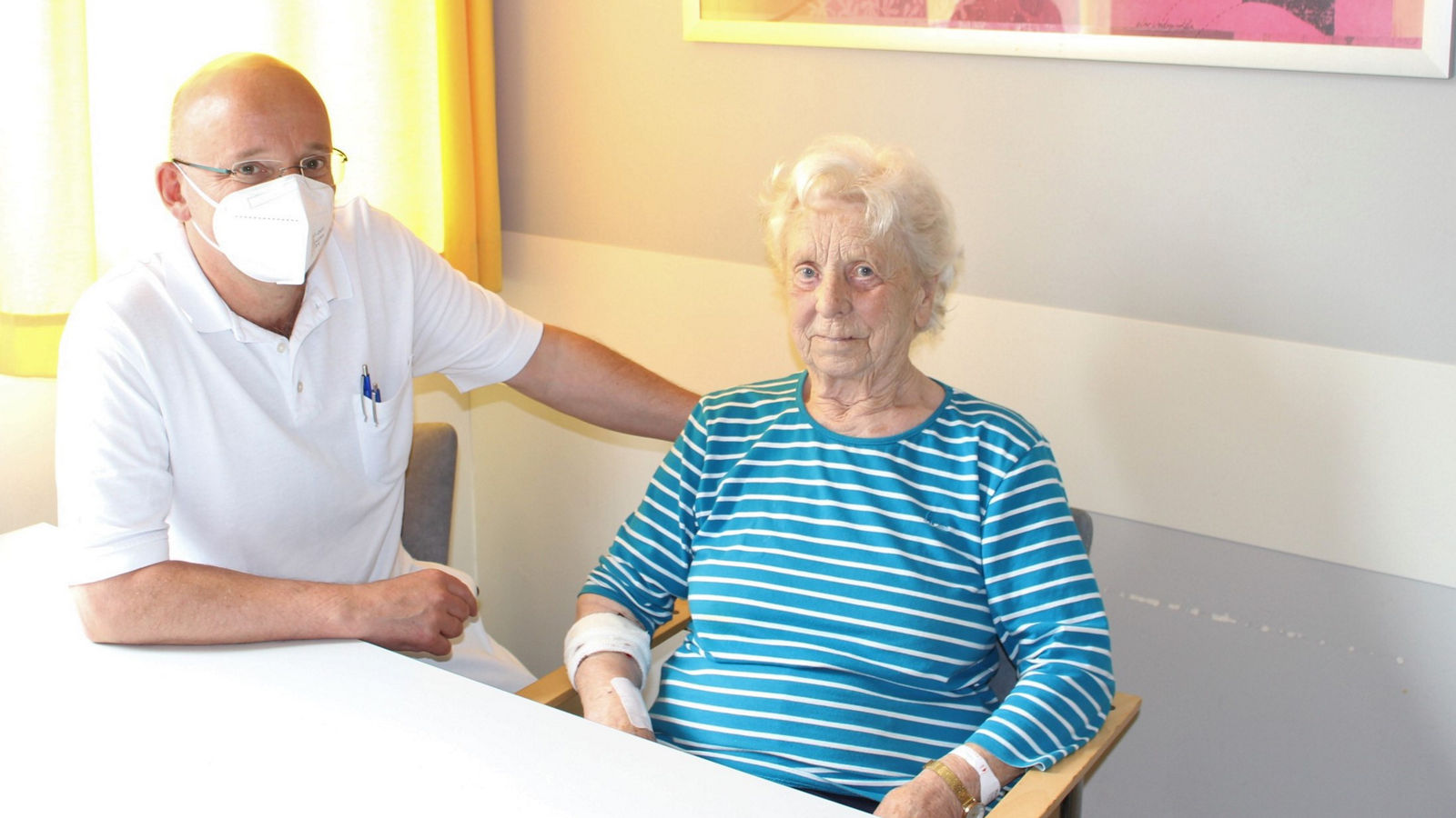 Kardiologische Versorgung bis ins hohe Alter: 96-jährige dank Herzkatheter und Stent wieder fit 