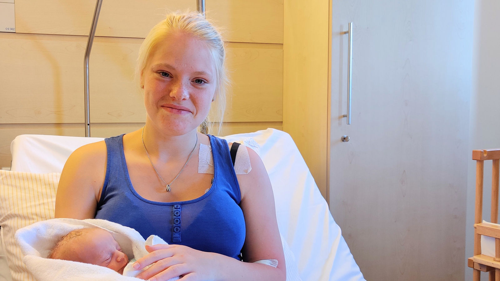 Spontanes Mutterglück im Urlaub: Leipzigerin bekommt Kind in Stralsund Mika ist gleichzeitig die 500. Geburt im Hanseklinikum
