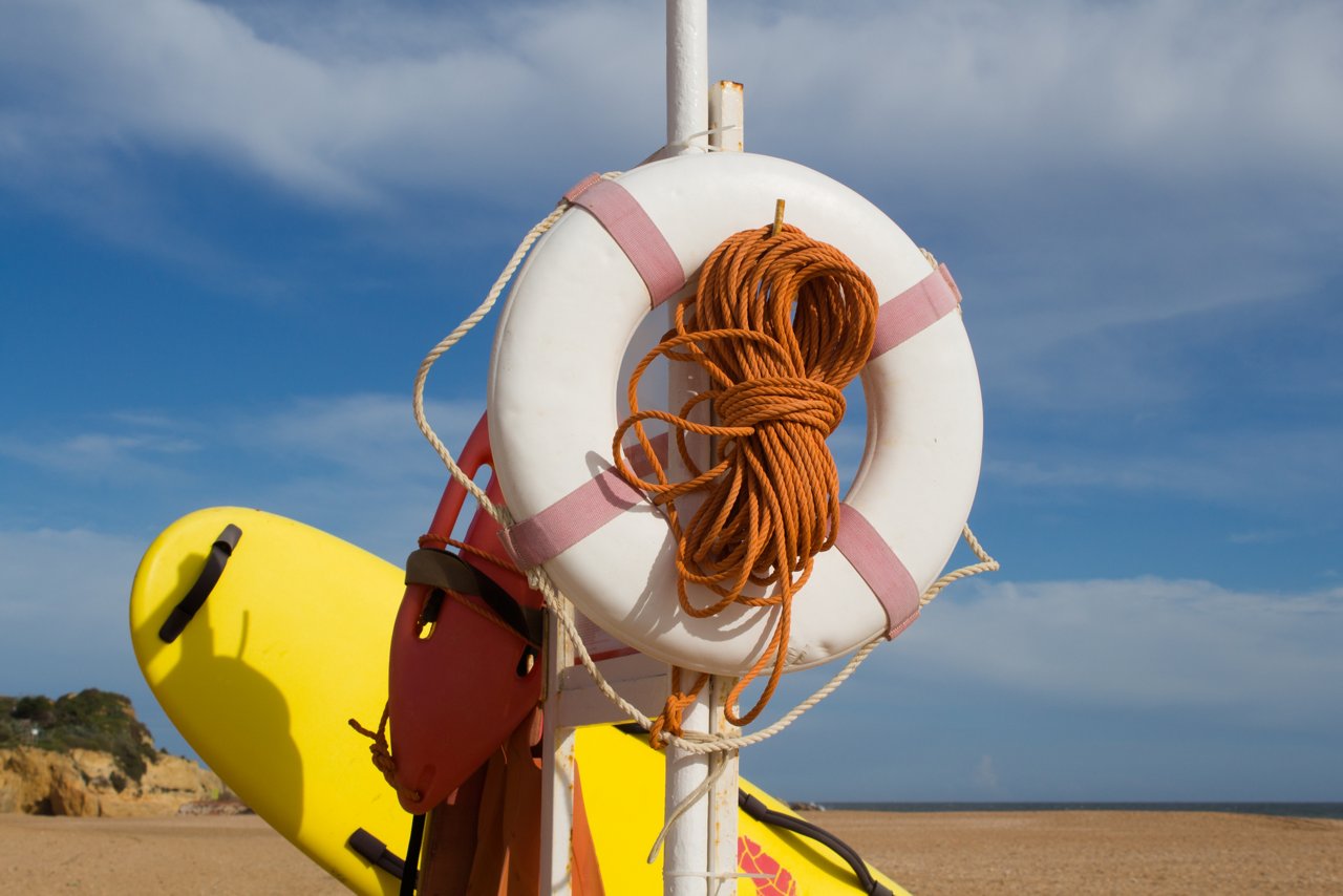 Rettungsring am Strand