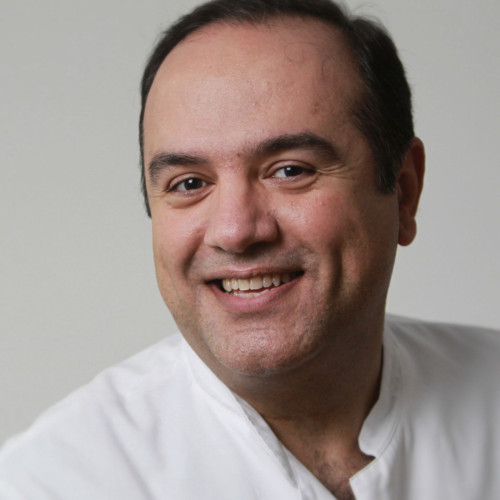 Arash Arya