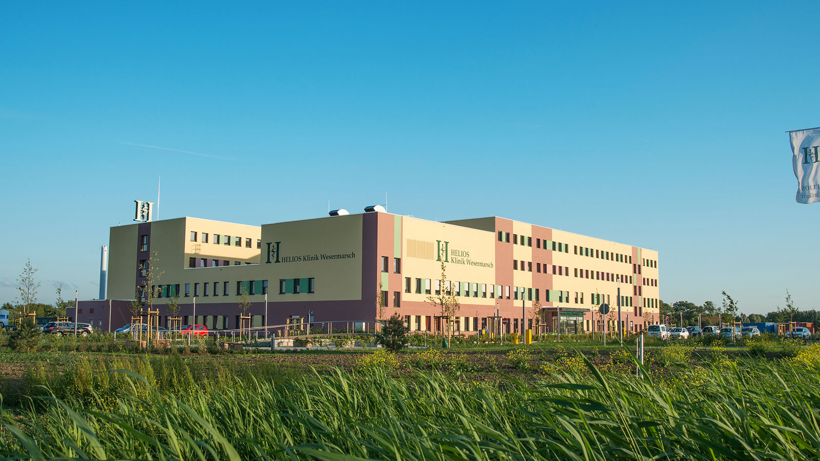 Außenansicht Helios Klinik Wesermarsch