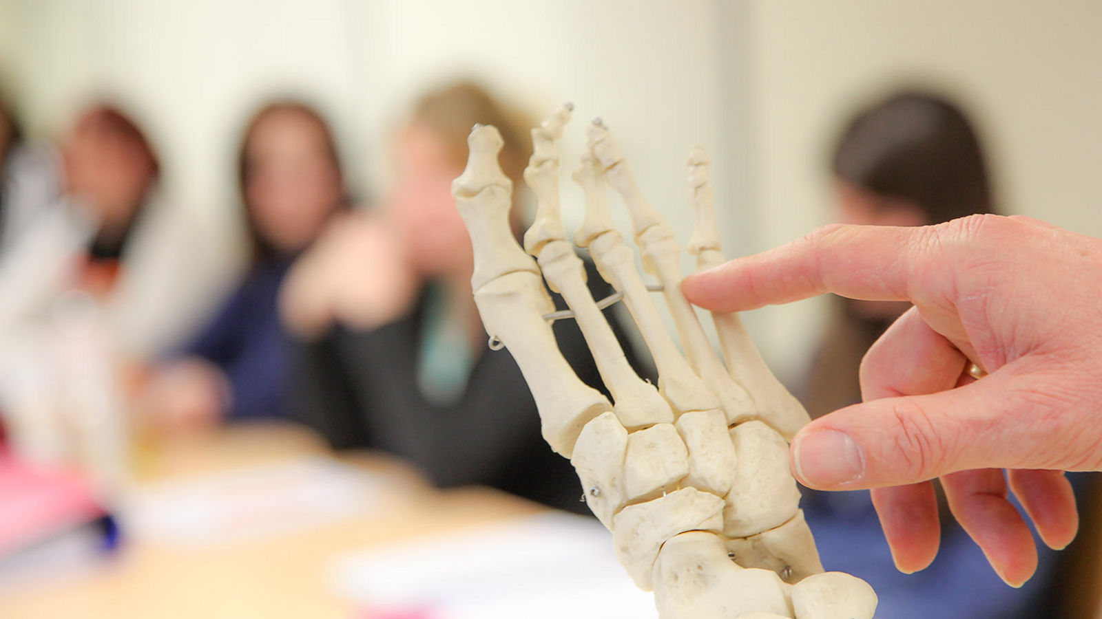 Corona-Krise: Helios setzt in der Ausbildung auf digitale Lernformate