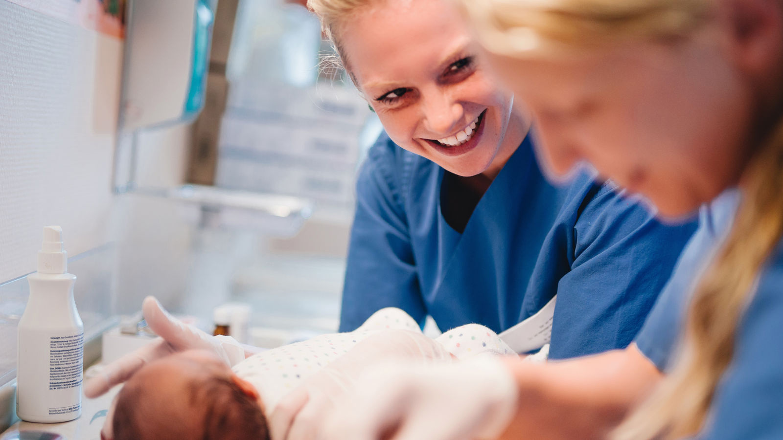 Helios Klinik Sangerhausen freut sich über die 300. Geburt in diesem Jahr 
